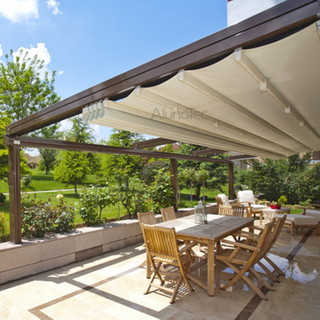 Toit motorisé se pliant escamotable extérieur de persienne de pergola pour l'ombrage de voiture