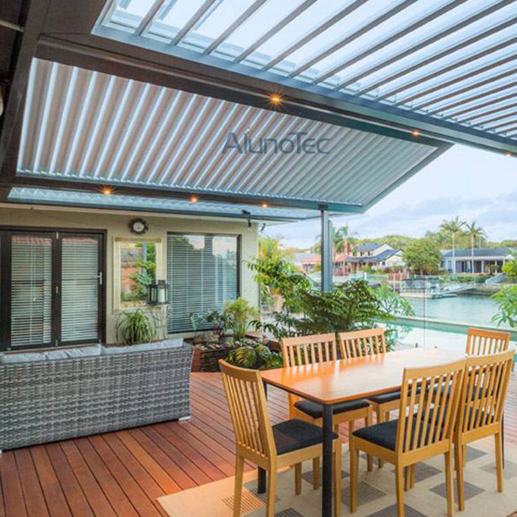 Gazebo de pergola de toit de persienne de couverture de patio en aluminium à distance électronique