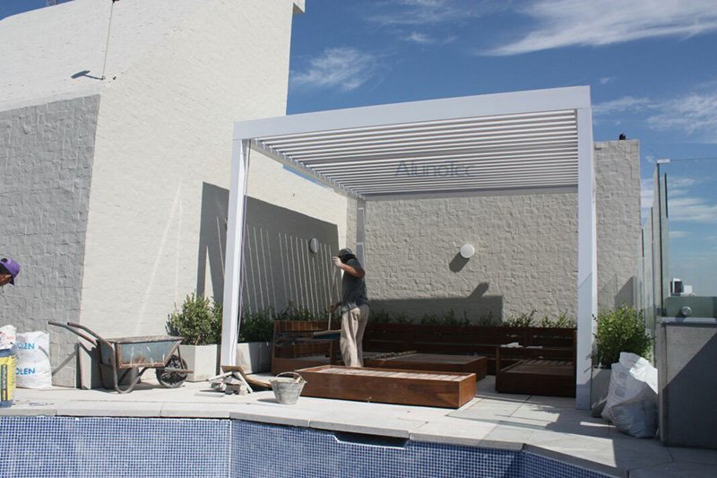 Pergola en aluminium 02.jpg